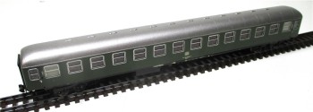 Spur N Roco 24313 Schnellzugwagen 2.KL Büm 239 DB (6568H)