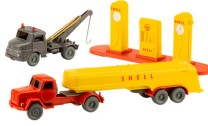 Set Wiking-Verkehrs-Modelle 93: Mercedes Abschleppwagen, Magirus Saturn Tanksattelzug und Tankstelle 