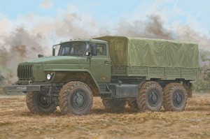 Trumpeter 1:35 1072 Russian URAL-4320