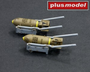 Plus model 1:48 AL4113 Bomb skid Mk.I