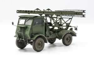 Revell 1:35 3338 BM-13-16 on WOT 8 - NEU