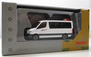 Modellauto H0 1/87 Herpa 700696 MB Sprinter Bus Bundeswehr