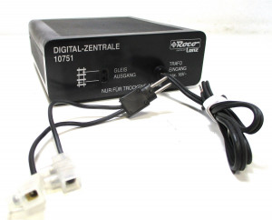 Roco H0 10751 Digital-Zentrale mit Gleis-Anschluss-Kabel ohne OVP (Z183-01h)