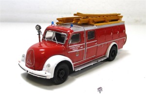 Modellauto 1/72 Atlas LKW Magirus S3500 LF 15 FF Büdelsdorf (44/33)