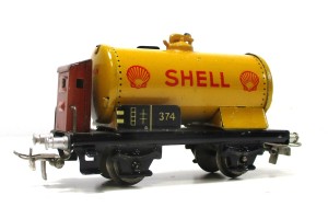 Märklin H0 374 Kesselwagen mit Bremserhaus Shell Blech ohne OVP (1653h)