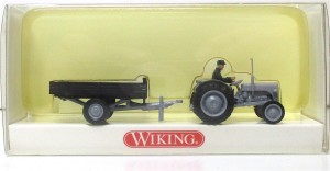 Wiking 1/87 89240 27 Traktor Ferguson TE mit Anhänger - OVP (Spur H0)(69-28)