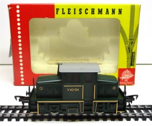 Spur H0 Fleischmann 4204 Diesellok V 42 04 O&K grün OVP (423h)